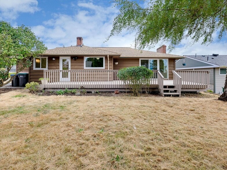 Primary Photo - 1701 Pitt Ave