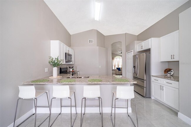 Building Photo - 207 Langham Dr