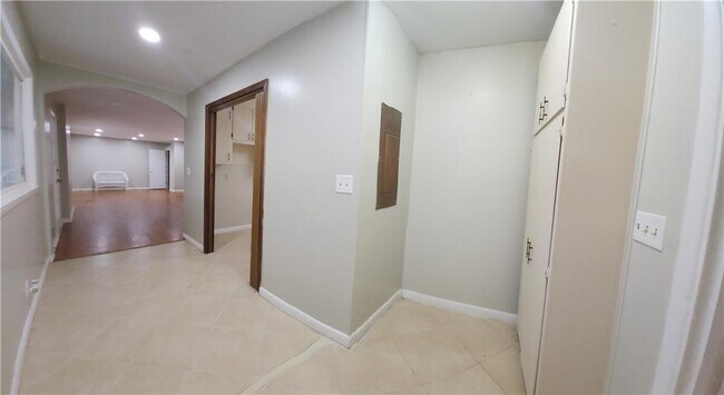 Building Photo - 2320 GA-20