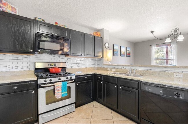 Building Photo - Furnished 4-Bedroom Home in Buda – Price J...