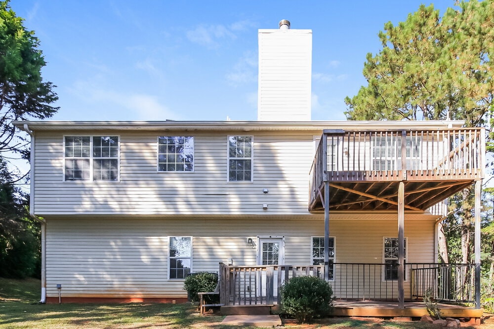 Building Photo - 40 Savoy Park Dr