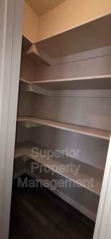 Building Photo - 1611 Richard Martin Dr