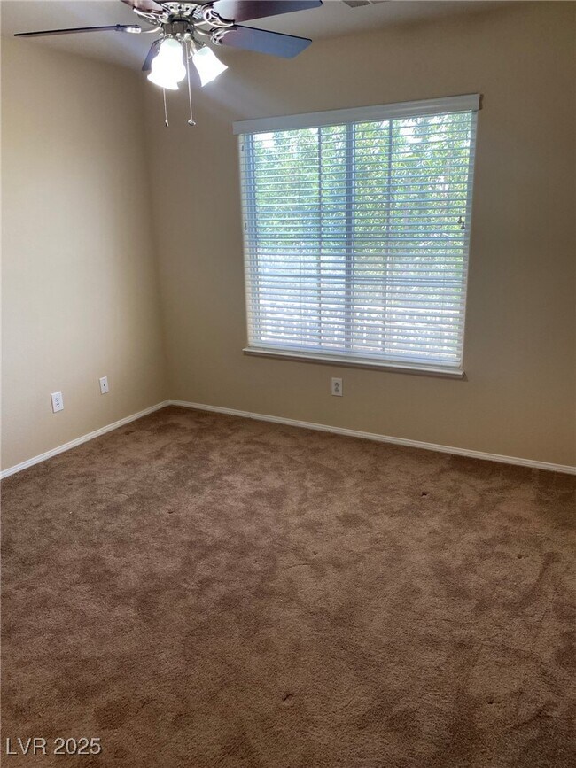 Building Photo - 436 Beardsley Cir