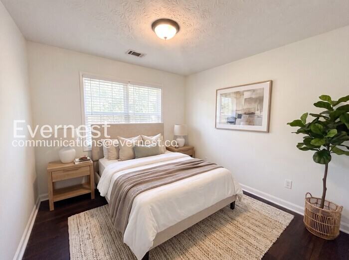 Building Photo - 3615 Winterberry Ln