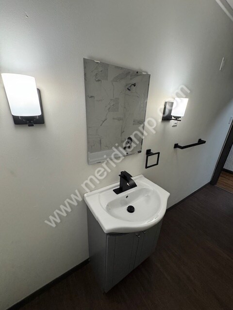 Building Photo - 4614 Schmucker Dr