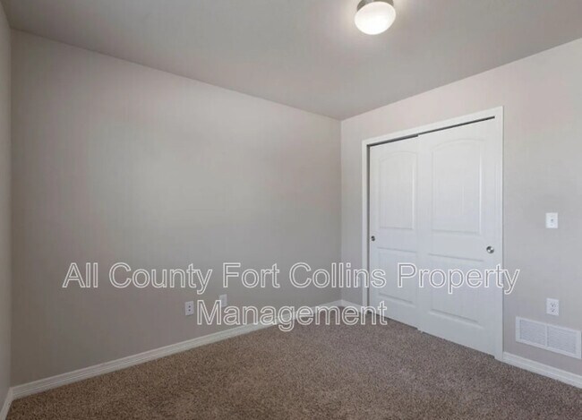 Building Photo - 846 Shirttail Peak Dr