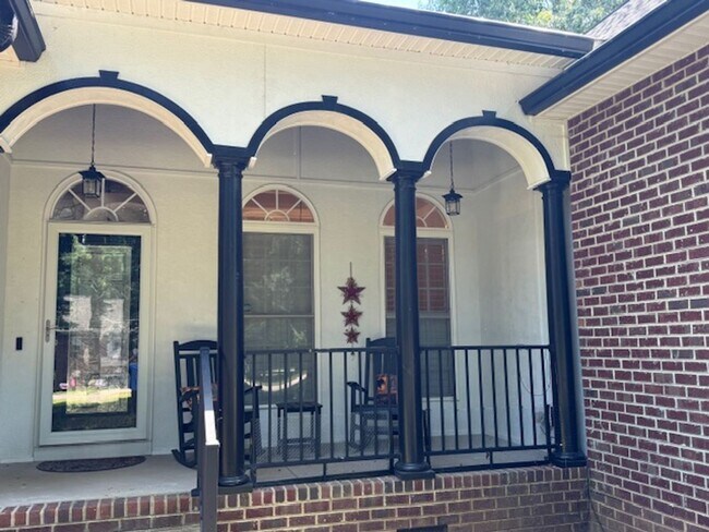Building Photo - Charming 3-Bedroom Retreat in Wake Forest