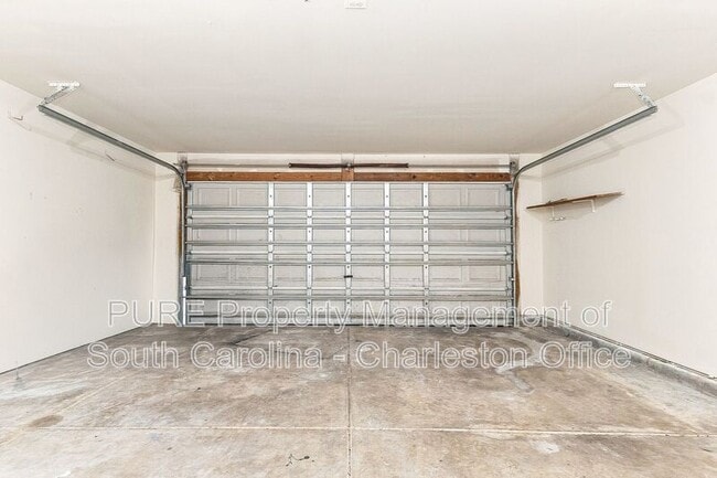 Building Photo - 229 Equinox Cir