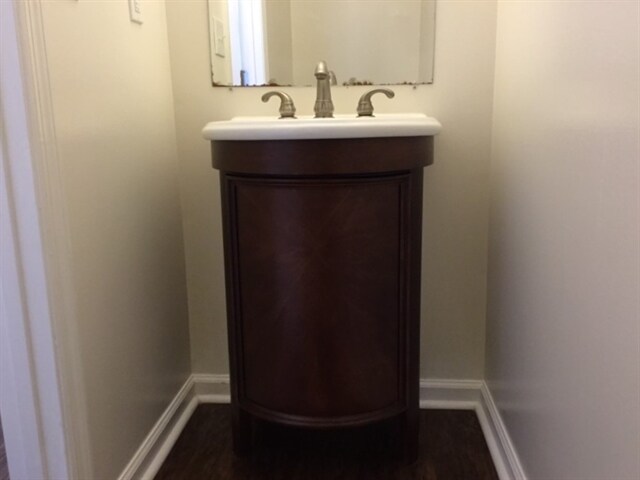 Building Photo - 104 Saddleback Cir