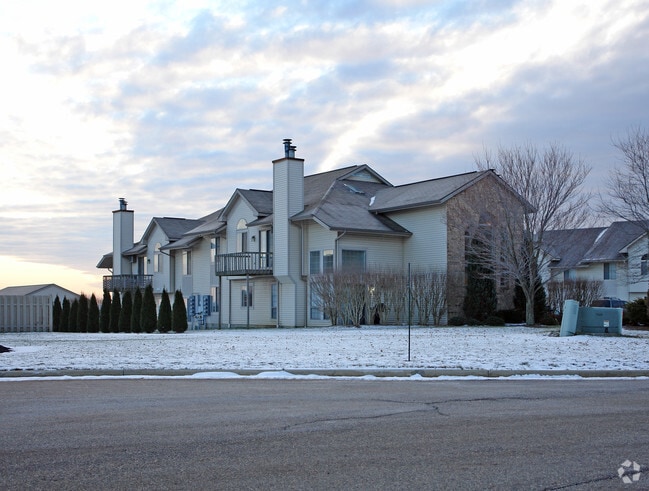 Primary Photo - Mercedes Place
