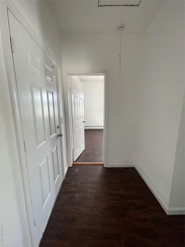 Building Photo - 70 Dobbs Ferry Rd