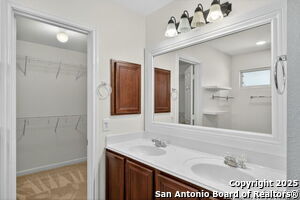 Building Photo - 511 Sedberry Ct