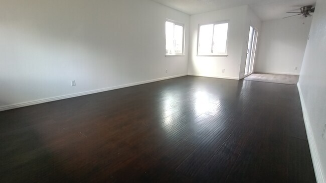 Building Photo - 10153 De Soto Way