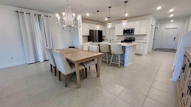 Building Photo - 6371 Windwood Wy