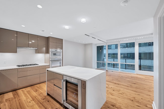 Building Photo - 1781 N Pierce St