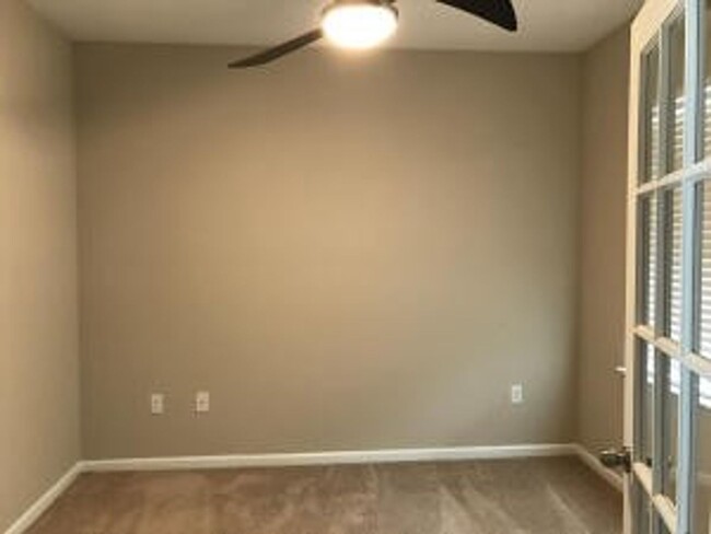 Building Photo - Two story traditional home in Sophia Landing.