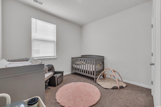 Building Photo - 553 Pier Ct