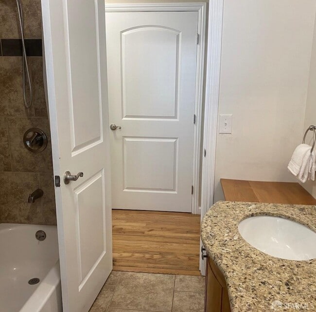 Building Photo - 4052 Costado Rd