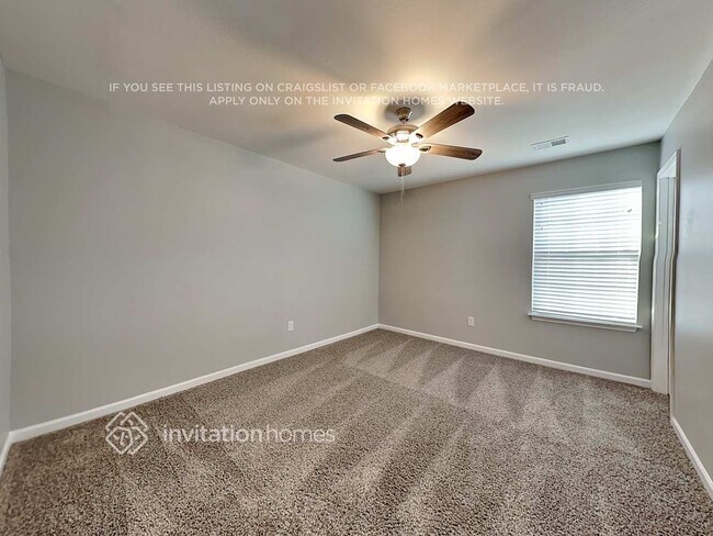 Building Photo - 1920 Northrop Dr