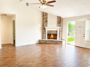 Building Photo - 17034 Coachmaker Dr