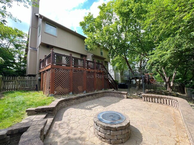 Building Photo - 11453 Cody St