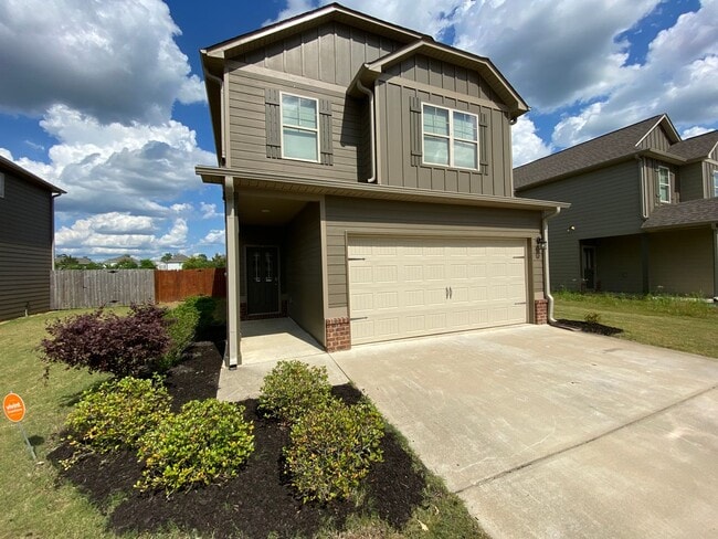 Primary Photo - Home for Rent in McCalla!!!  View with 48 ...