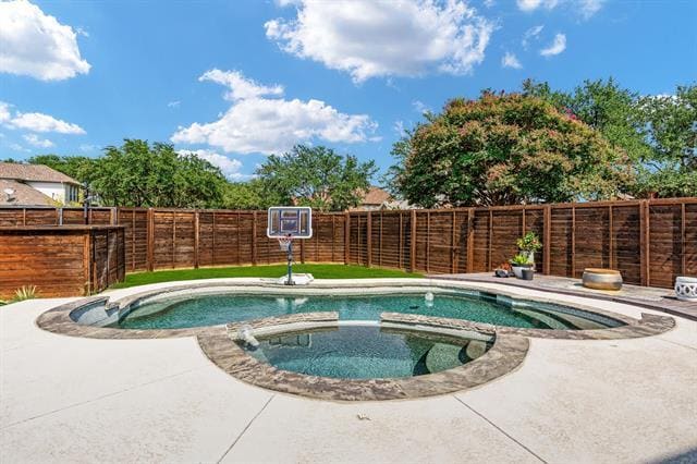 Building Photo - 5997 Sandhill Cir