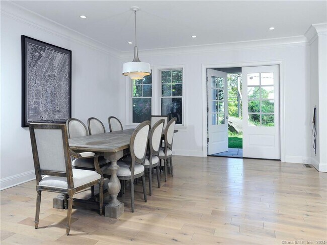 Building Photo - 1 Home Pl