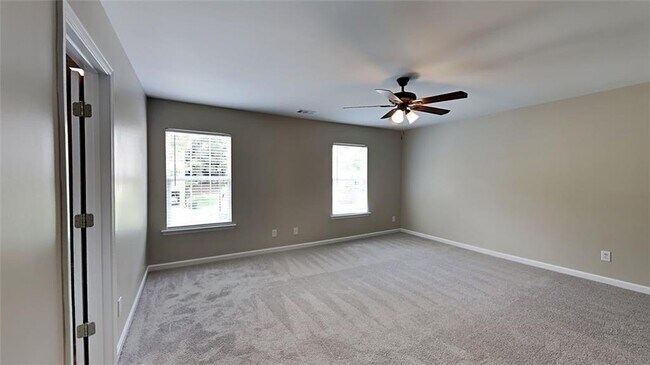Building Photo - 480 Windstone Trail