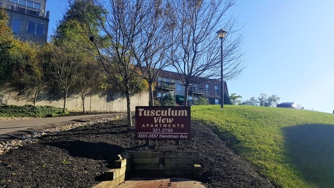 Building Photo - Tusculum View