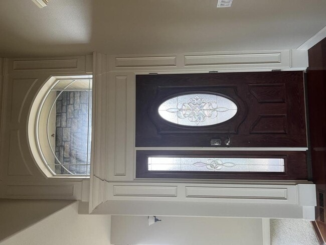 Building Photo - 15715 SE Bybee Dr