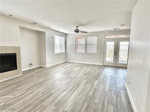 Building Photo - 2773 Drumlanrig St