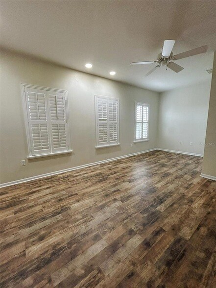 Building Photo - 691 Pensacola Ln