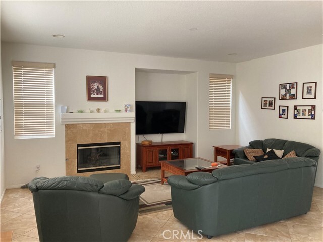 Building Photo - 35689 Pecan Tree Ln