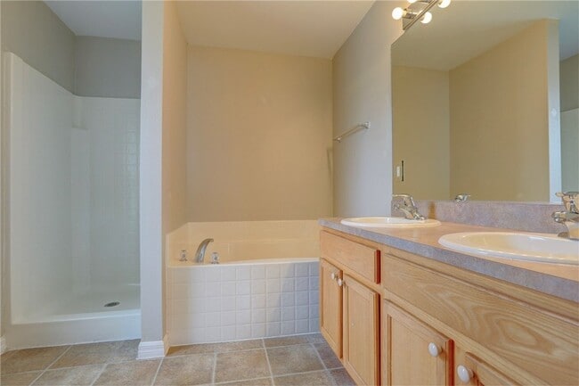 Building Photo - 1507 Ocean Cove St