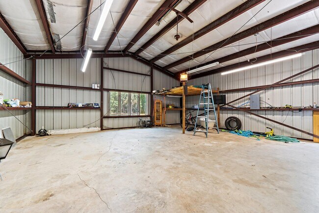 Building Photo - 11217 169th Ct N