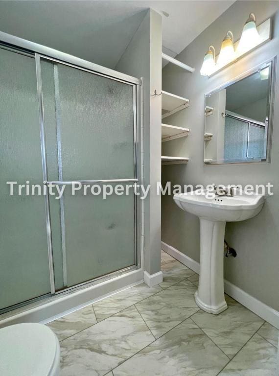 Building Photo - 2010 1/2 Hamill Ave