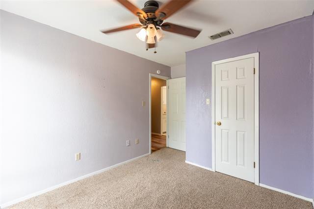 Building Photo - 3902 Karen Dr