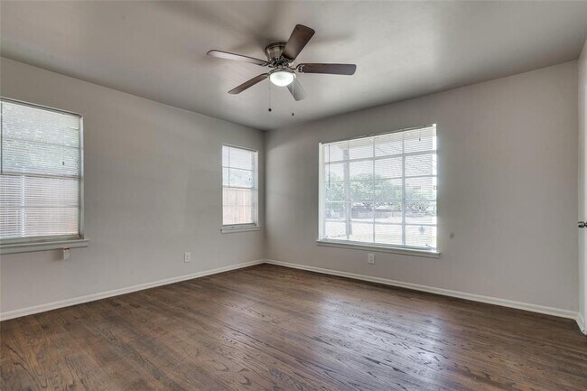 Building Photo - 6839 Walnut Hill Ln