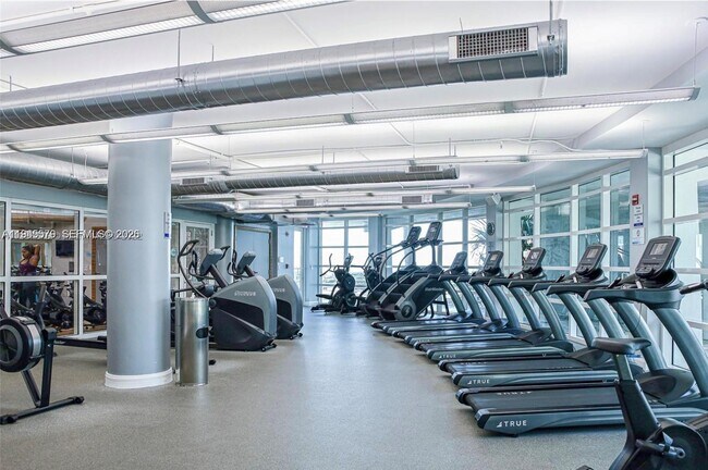 Building Photo - 244 Biscayne Blvd