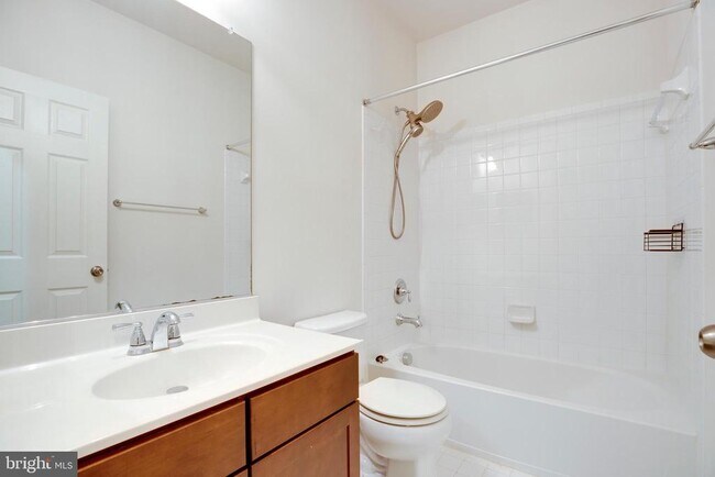 Building Photo - 11774 Lake Baldwin Dr