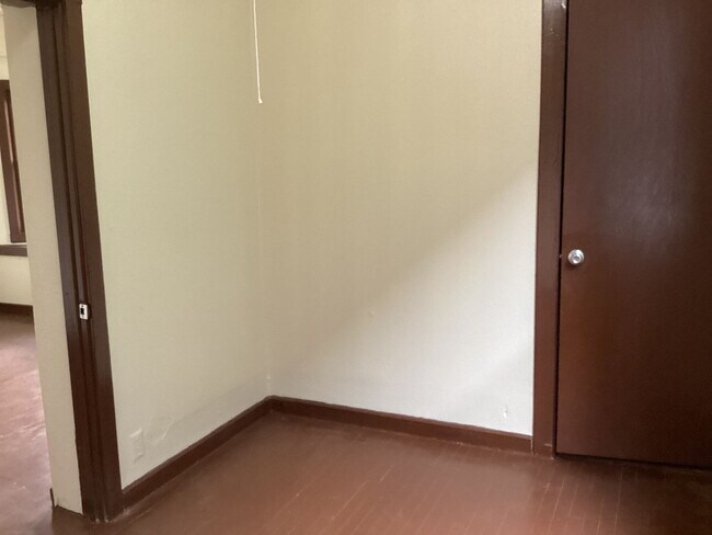 Primary Photo - 3 Bedroom Lower Duplex