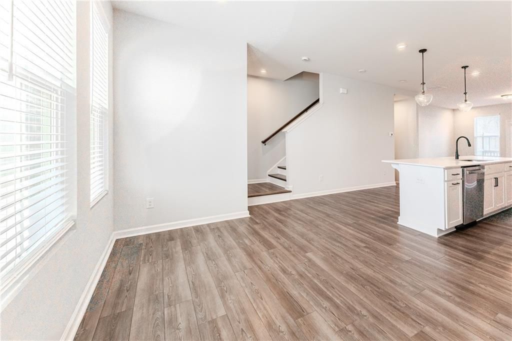 Building Photo - 1276 May Elm Ln