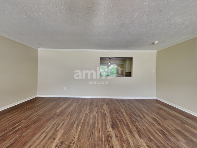 Building Photo - 5157 Parkview Ct SW