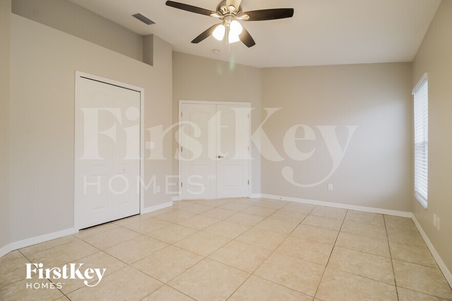 Building Photo - 1319 Macon Dr