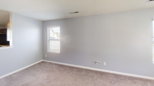 Building Photo - 823 Georgia Oak Ln