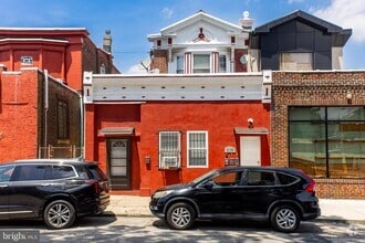 Building Photo - 2103 E Chelten Ave