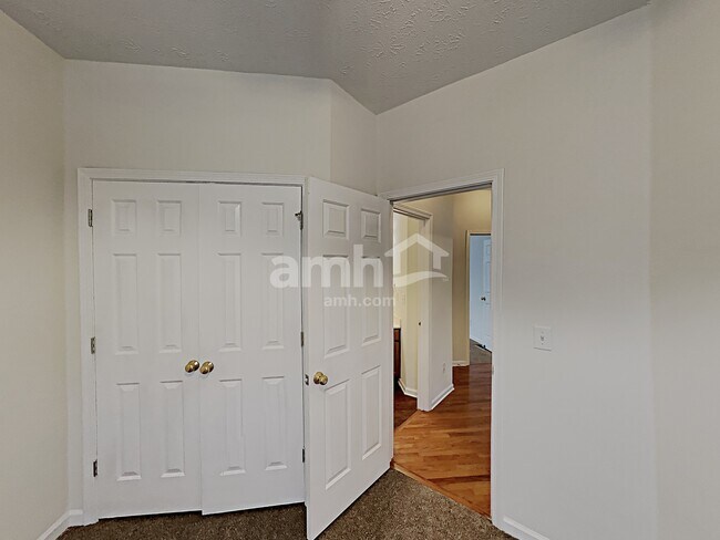 Building Photo - 7142 Big Woods Dr