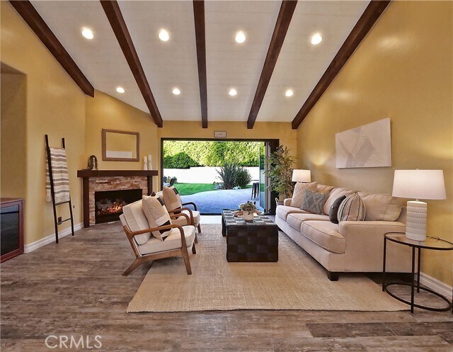 Building Photo - 30256 Avenida Selecta