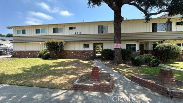 Building Photo - 512 N Marguerita Ave